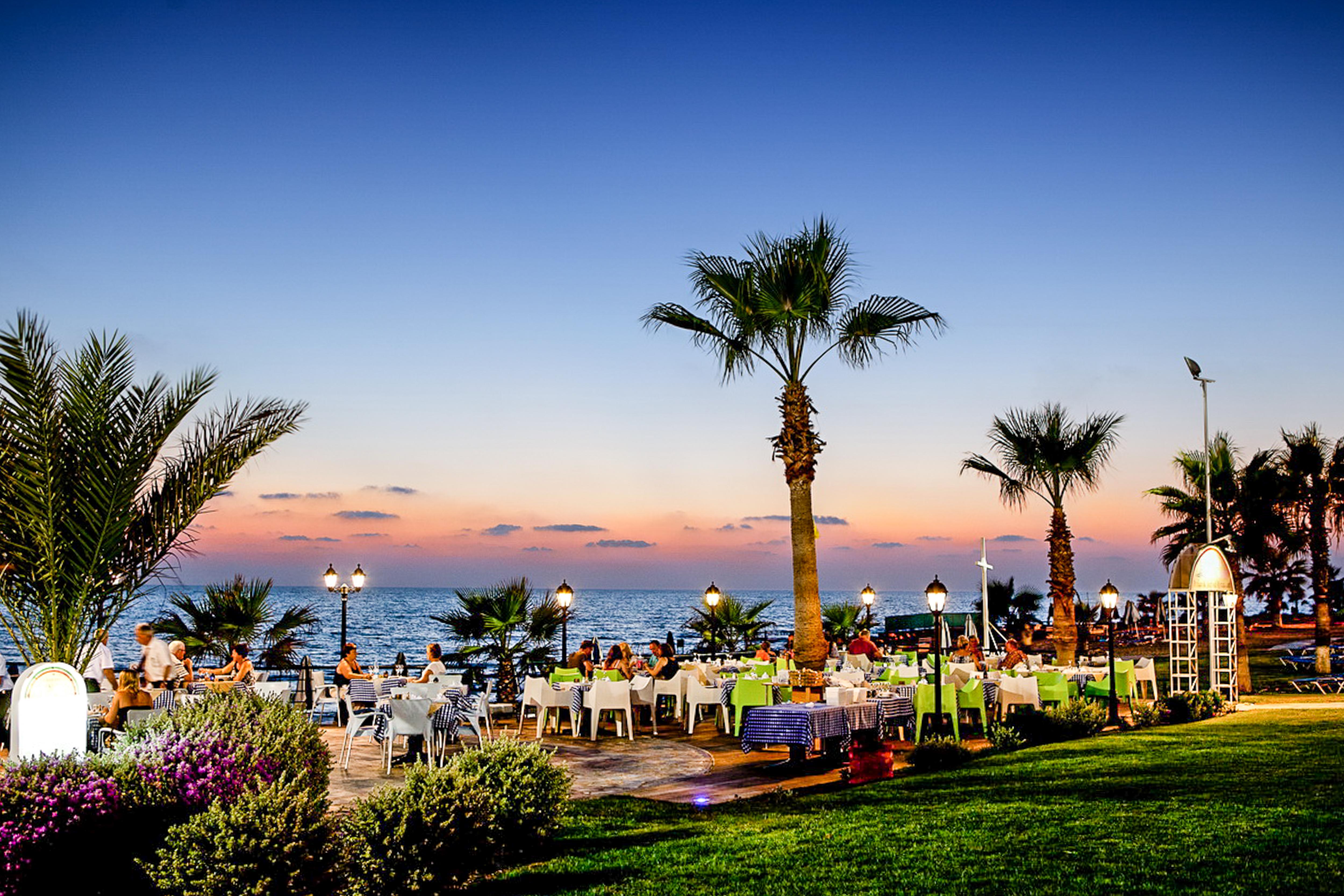 Kefalos Beach Tourist Village Paphos Exterior foto