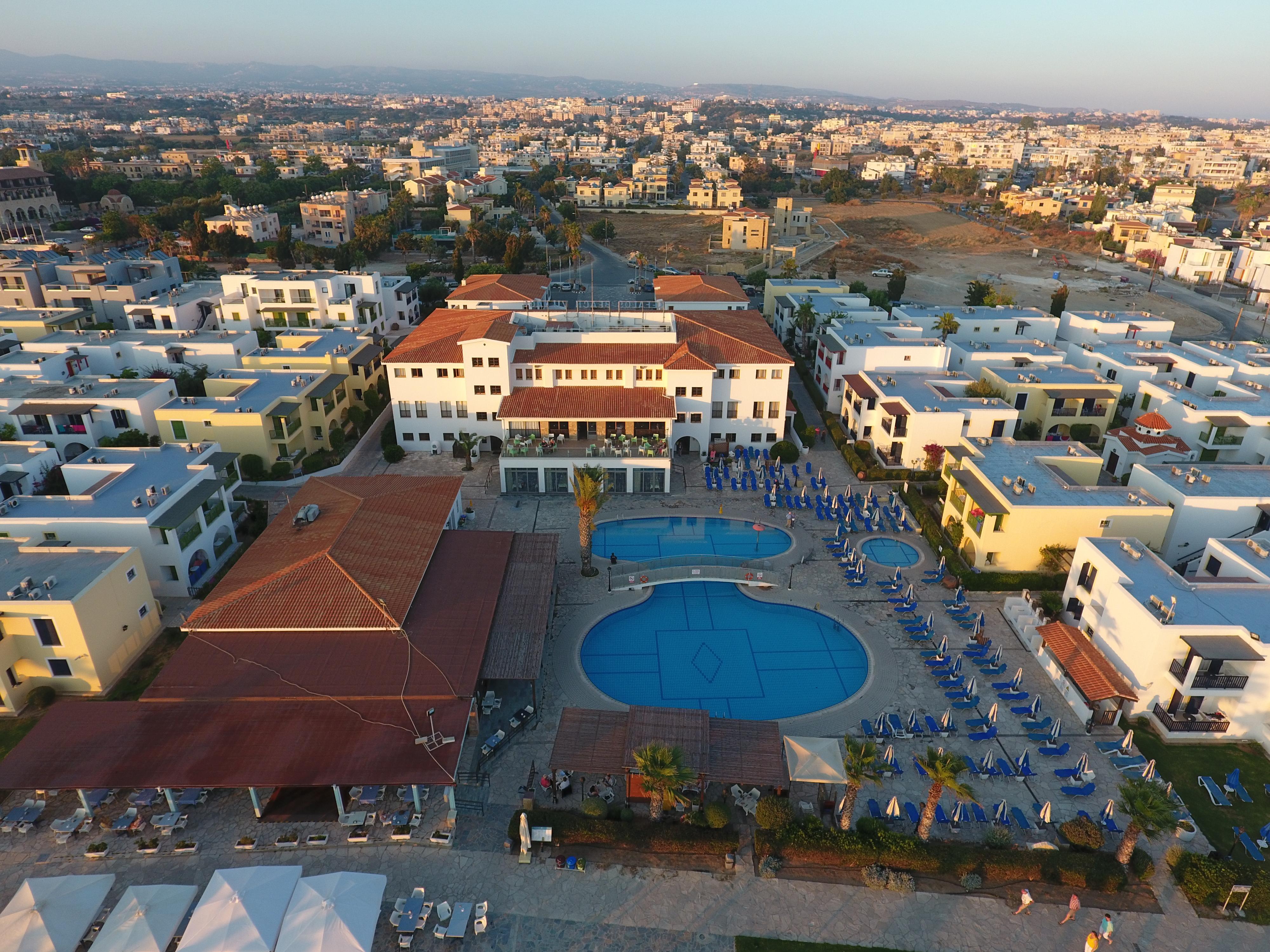 Kefalos Beach Tourist Village Paphos Exterior foto